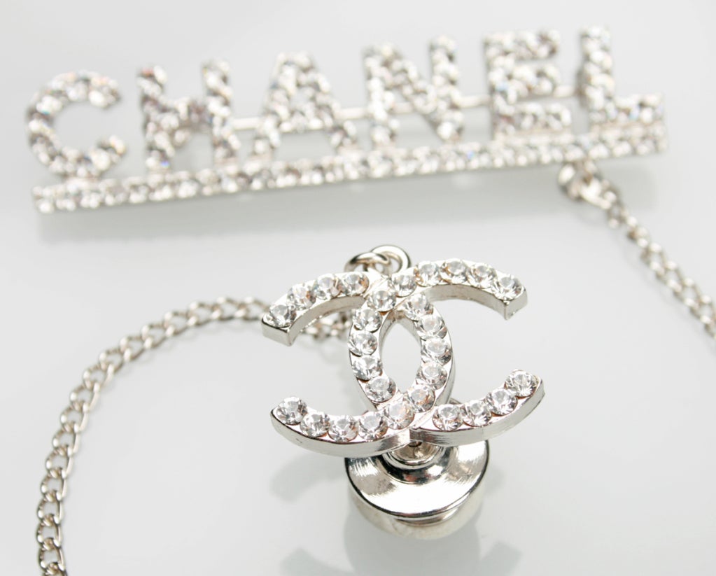 CHANEL Brooch and CC logo Pin