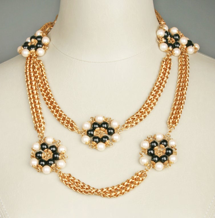 Women's 1970's Couture CHANEL Necklace with Black and White Flowers