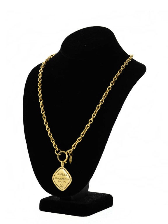 Chanel Pendant Necklace In Good Condition For Sale In Boca Raton, FL