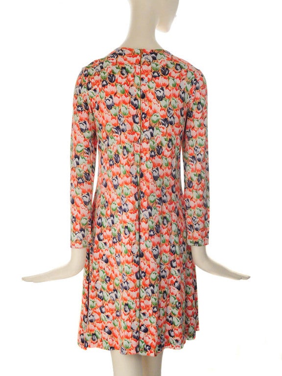 Vintage Diane Von Furstenburg Sheath Dress with Tulip Print For Sale 1