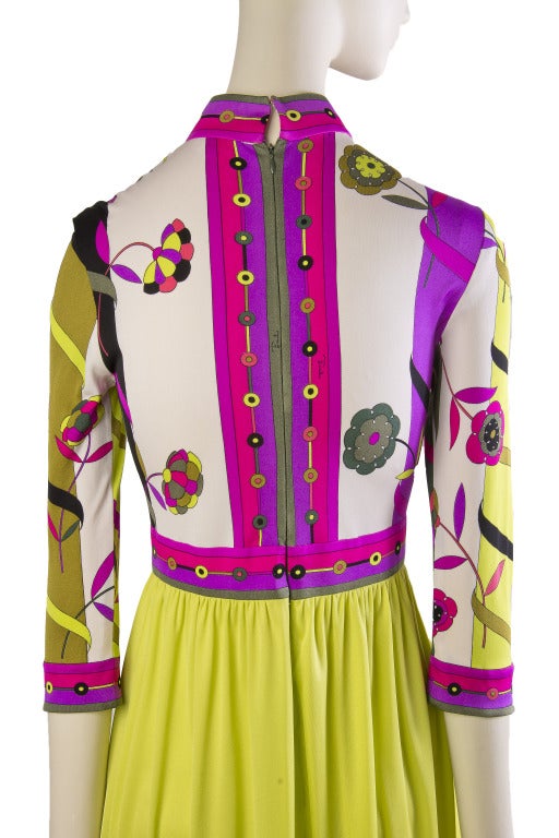Emilio Pucci Vintage Chartreuse & Magenta 3/4 sleeve Silk Dress In Good Condition For Sale In Boca Raton, FL