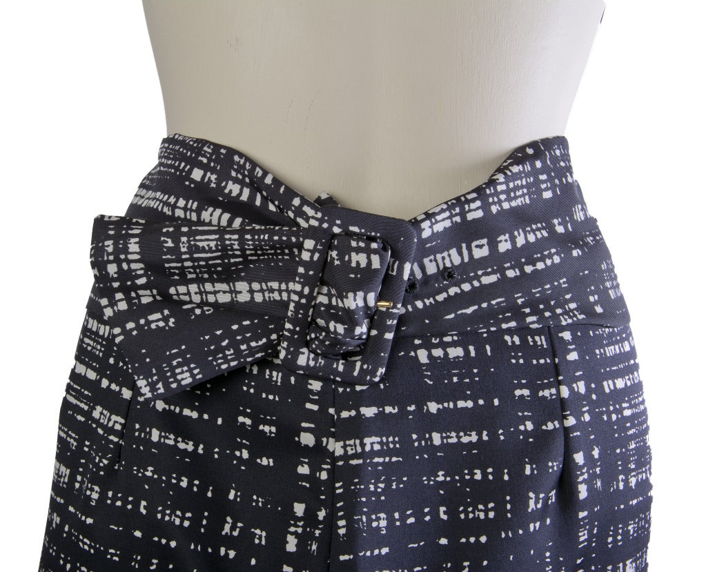 Prada Black & White Print Peplum Skirt with Matching Belt In New Condition In Boca Raton, FL