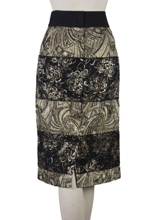 Dolce & Gabbana Black & Gold Lame Skirt In New Condition In Boca Raton, FL