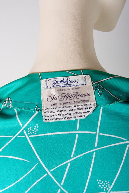 Women's Vintage Emilio Pucci Turquoise & White Print  Cotton Jacket For Sale