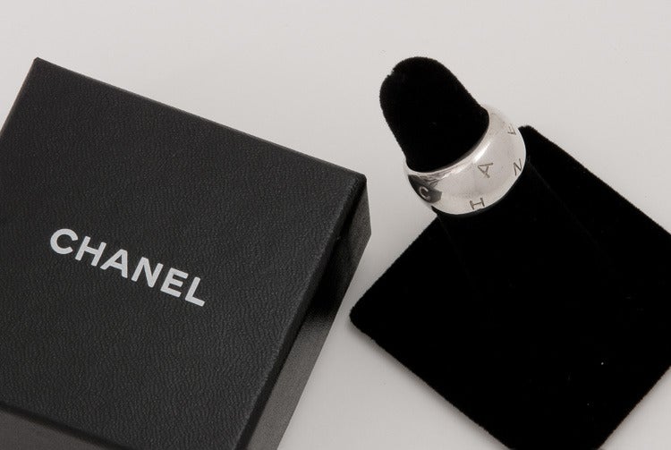 Women's Chanel 18K White Gold Diamond Camelia Ring Size 8.5
