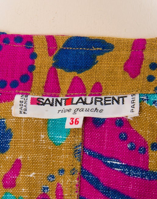 Yves Saint Laurent Multi Colored Print Short Sleeve Blouse Size 36 In Excellent Condition For Sale In Boca Raton, FL