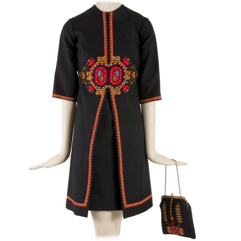 Norodna Radinost Beograd Black w/ Embroidered Dress & Matching Purse Size 38
