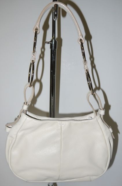 Yves St. Laurent Creme/off White Leather Shoulder Bag In Excellent Condition In Boca Raton, FL