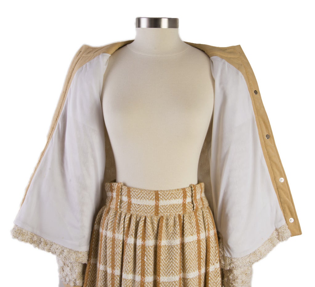 Rare Courreges Skirt Suit - 1960's - Creme & Tan Boucle - Wool For Sale 1