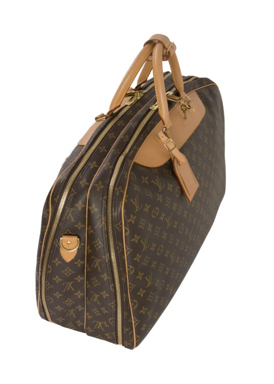 Women's or Men's Louis Vuitton Monogram Canvas Alize 2 Poche Soft Suitcase