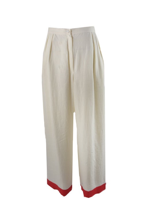 Women's 1980's Emanuel Ungaro White Black Red Beaded Two Piece Pants Suit Size 10/12 For Sale