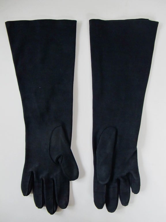 Women's Aris 1950's Black Cotton Cocktail Gloves For Sale