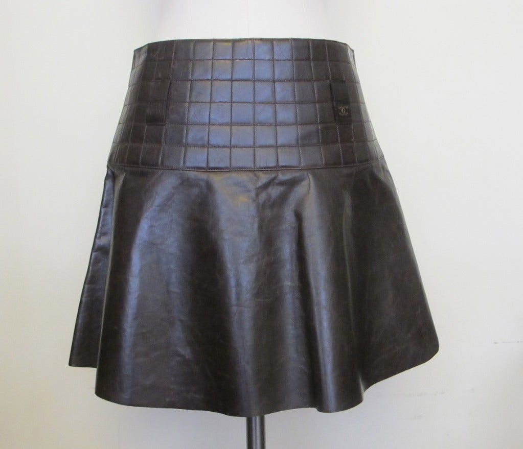 Chanel Brown Quilted Leather Skirt For Sale 5