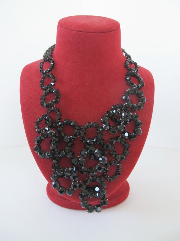 Vera Wang Black Crystal Bib Necklace In New Condition For Sale In San Francisco, CA