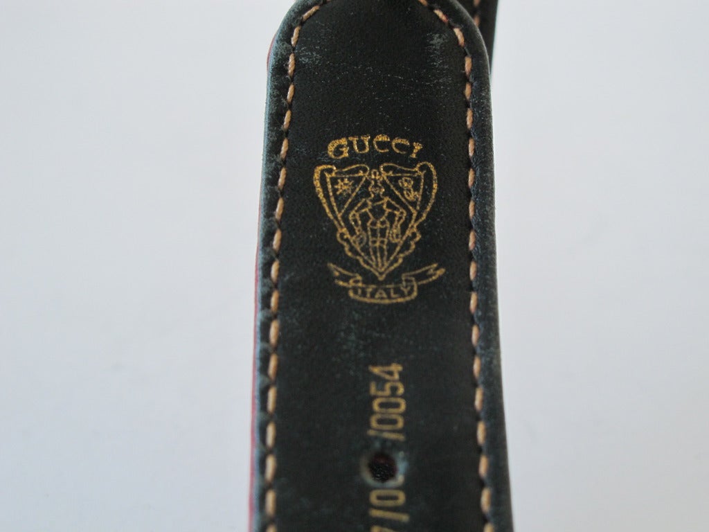 Women's Gucci Red Thin Leather Belt with Gold Tone Buckle For Sale