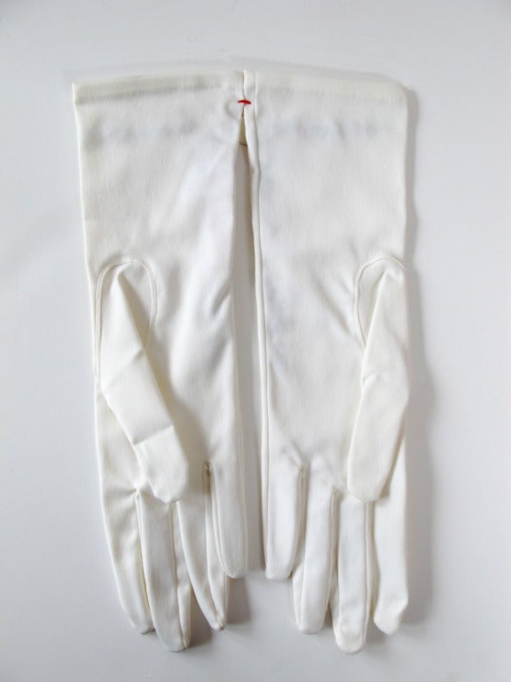 Denise Francelle 1960's New Embroidered Gloves In New Condition For Sale In San Francisco, CA