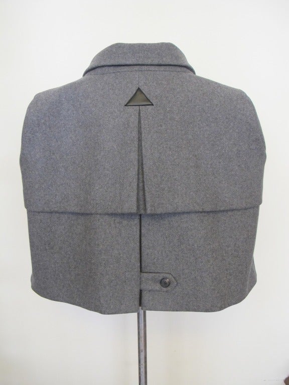 Alexander McQueen Grey Cape Jacket For Sale 3