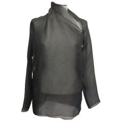 Romeo Gigli Chic Silk Blouse