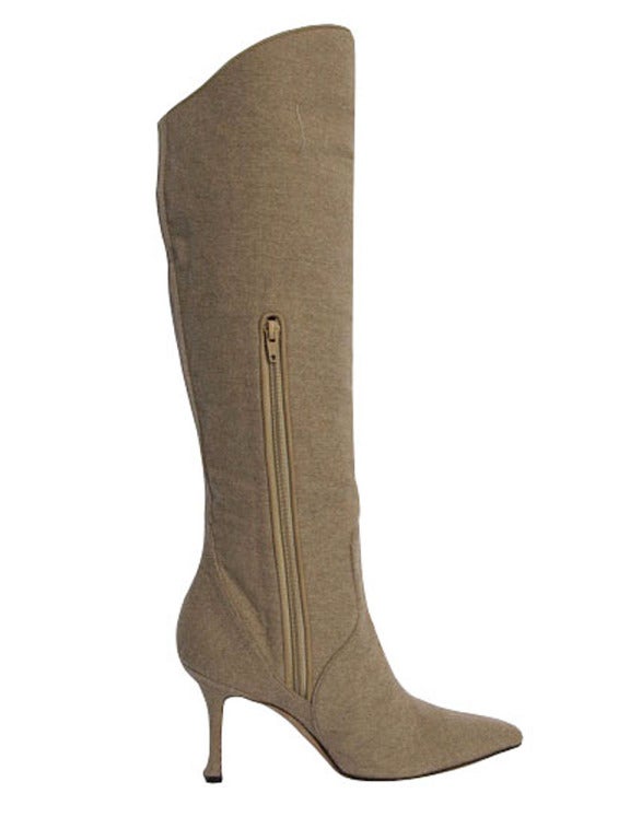 Cashmere Manolo Blahnik Boots In Excellent Condition For Sale In San Francisco, CA