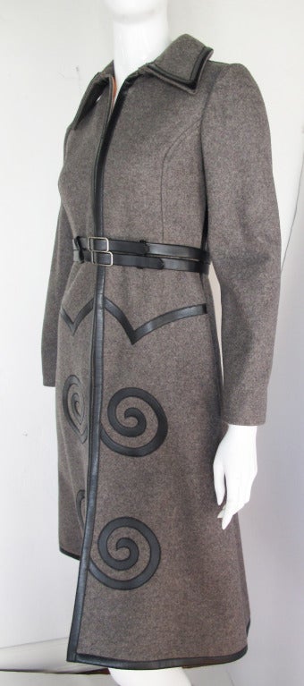 Gray 1970s Oscar de La Renta Wool Coat with Leather Trim