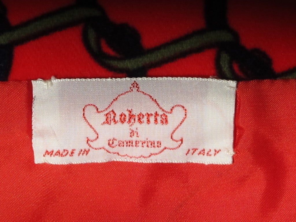 Roberta di Camerino Rote Samtjacke Blazer mit Kettenmotiv 1