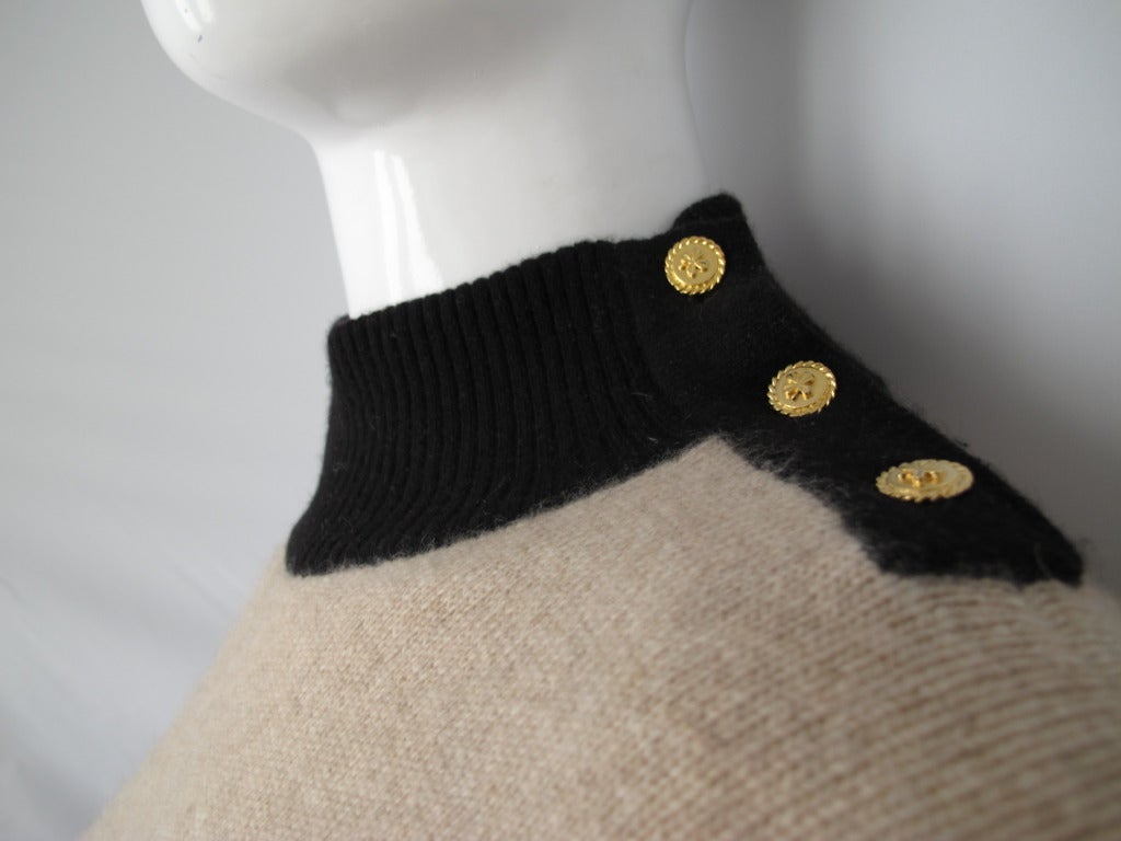 1980s Chanel 100% Cashmere Color Block Sweater w/Clover Buttons 1