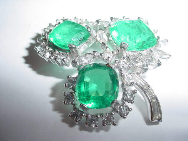 1950s Jomaz brooch