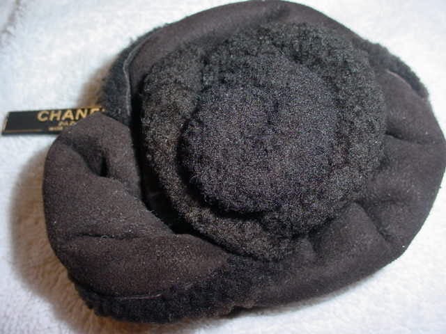 Chanel brown shearling flower corsage pin