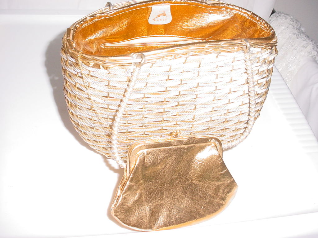 Women's Koret gold and silver metal 1950s basket bag For Sale