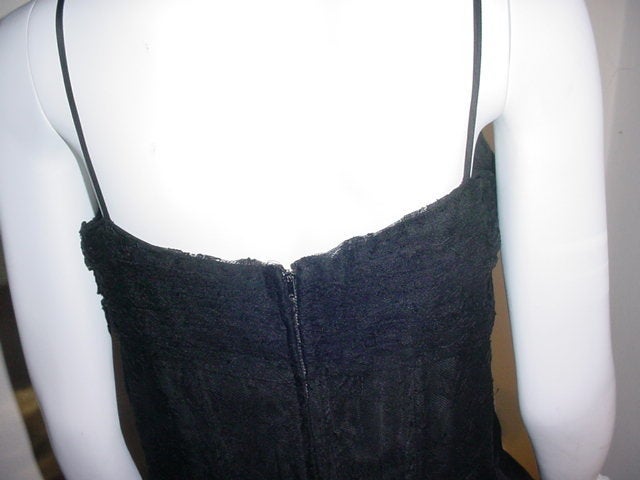 Women's 1940s black Chantilly lace evening dress For Sale