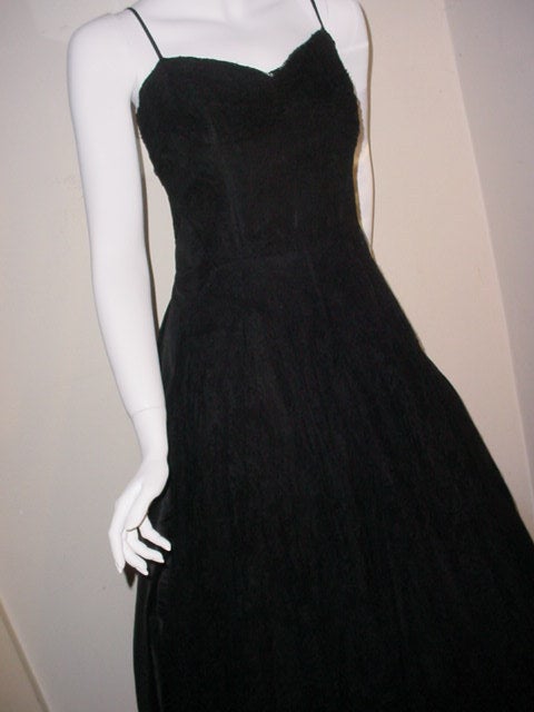 1940s black Chantilly lace evening dress For Sale 2