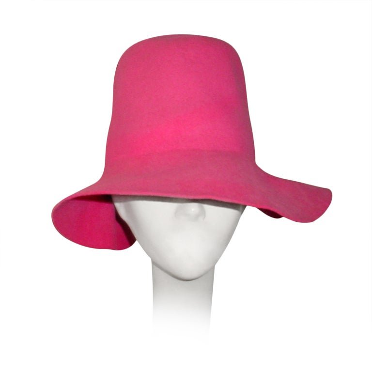 Vintage hot pink hat For Sale