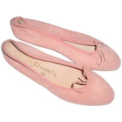 Vintage Chanel Pink Suede Ballerina Flats Shoes