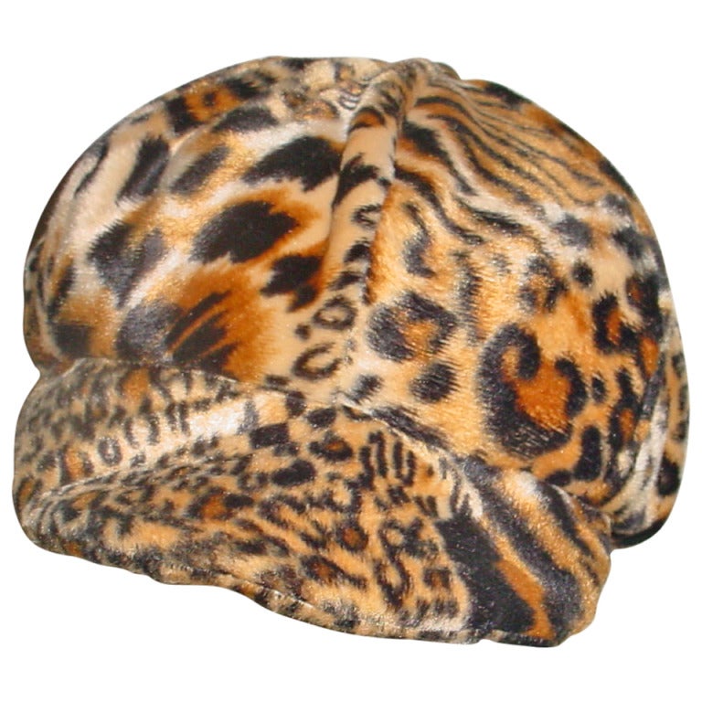 Faux leopard Mod style cap For Sale