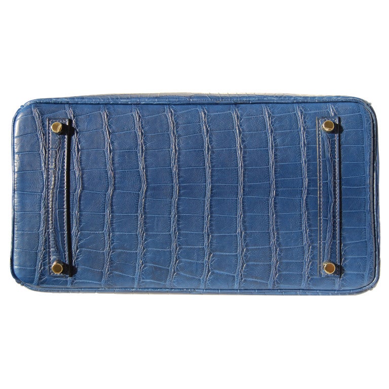 35cm Hermes Matte Bleu de Malte Alligator Birkin Handbag In New Condition In Chicago, IL