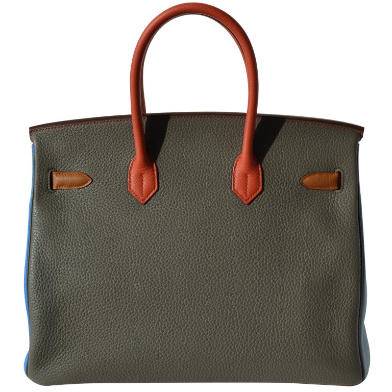 Createurs de Luxe is proud to bring you this brand new Hermes Birkin Handbag - 

Brand New

35cm Hermes Harlequin / Arlequin Orange, Sanguine, Blue Lin, Bleu Hydra, Etain and Gold Leather Birkin Handbag | Palladium Hardware | P Stamp

The bag