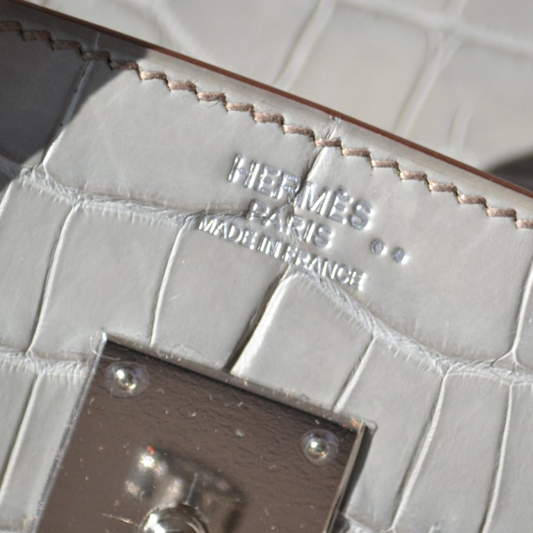 Hermès Matte Niloticus Crocodile 18K Diamond Gris Cendré Himalayan Birkin 30 30cm 