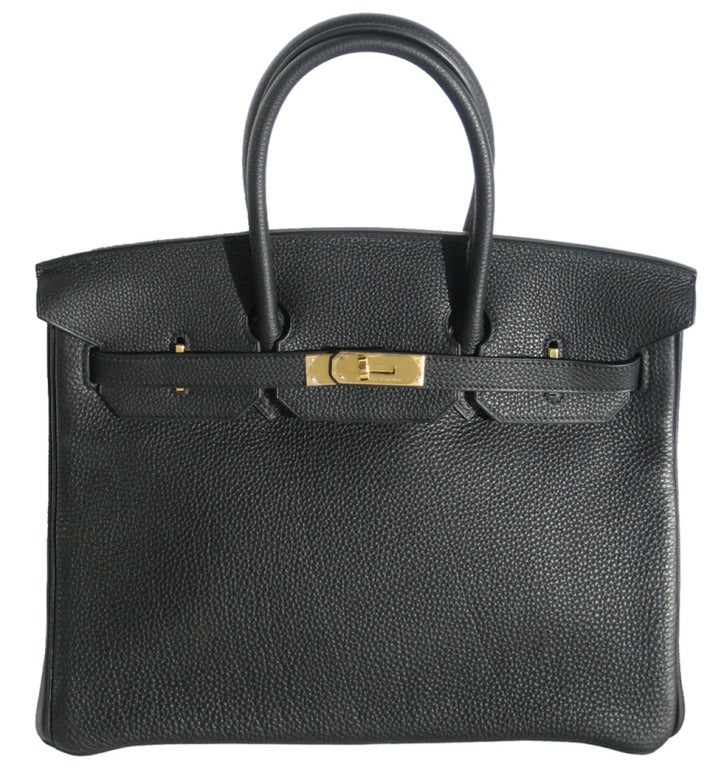BRAND NEW!

35cm Hermes Black Togo Leather Birkin Handbag | Gold Hardware | Q Stamp

The bag measures 35cm / 14