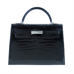 32cm Hermès Shiny Black Porosus Crocodile Kelly Handbag