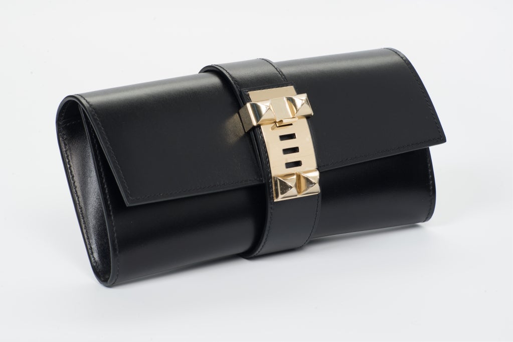 rare HERMES MEDOR clutch with permabrass hardware! In New Condition For Sale In London, GB