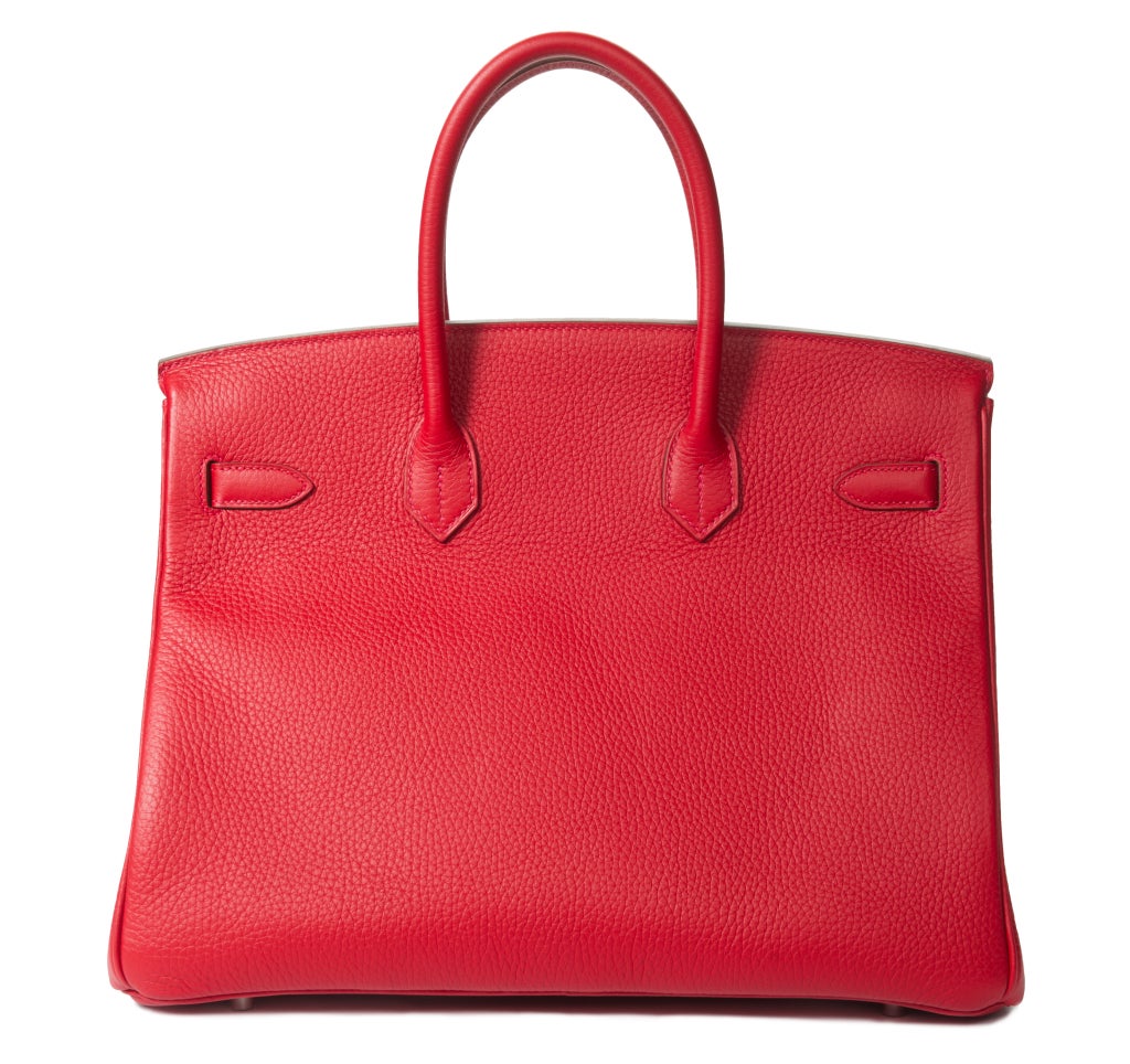 Are you on the look out for the right Valentine's gift to surprise your partner...? How about this true lady colour Rouge Casasque...A Birkin is every woman's dream!

35 cm Hermès Birkin::Rouge Casaque Clemence::Palladium hardware

The bag