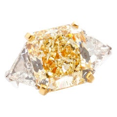 9.58 carat  Fancy Yellow Radiant Cut Diamond Ring
