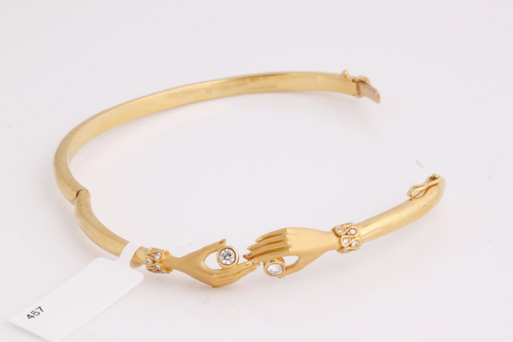 Women's CARRERA Y CARRERA Yellow Gold & Diamond Hands Bangle Bracelet