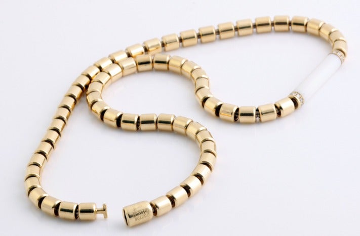 PIAGET Yellow Gold White Coral White Diamond Necklace In New Condition For Sale In Los Angeles, CA