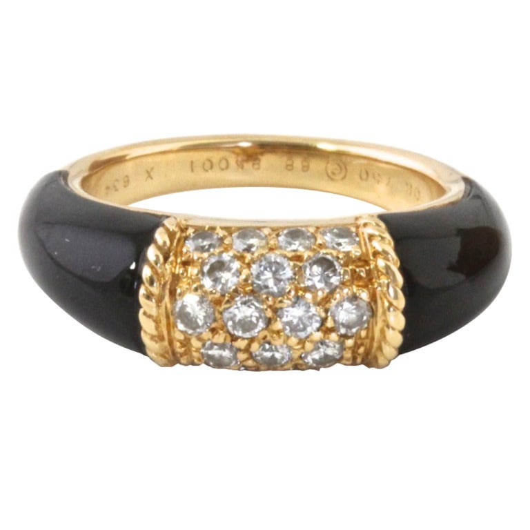 VAN CLEEF & ARPELS  Gold, Diamond and Onyx Philippine Ring For Sale