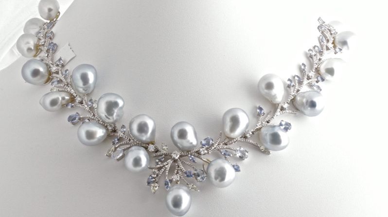 Diamond South Sea Baroque Pearl Gold Sapphire Necklace For Sale 1
