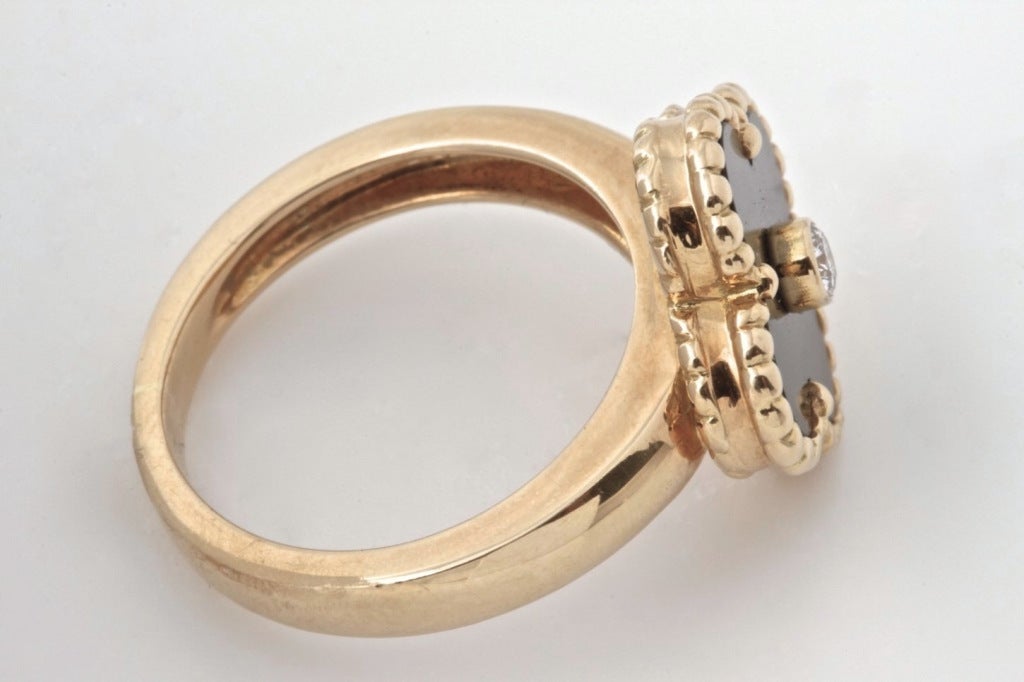 VAN CLEEF & ARPELS Diamond Gold Onyx  Ring 6