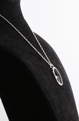 ROBERTO COIN Diamond Gold Circle Heart Necklace For Sale 1