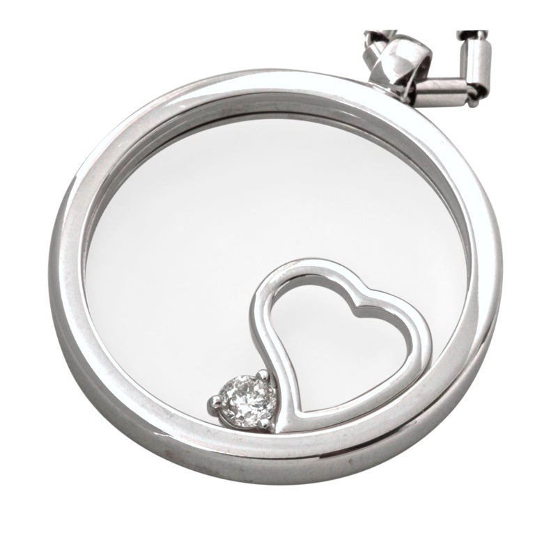 ROBERTO COIN Diamond Gold Circle Heart Necklace For Sale
