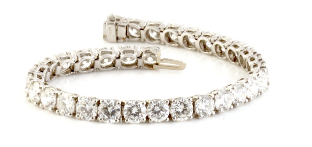 Diamond and Platinum Tennis Bracelet 2